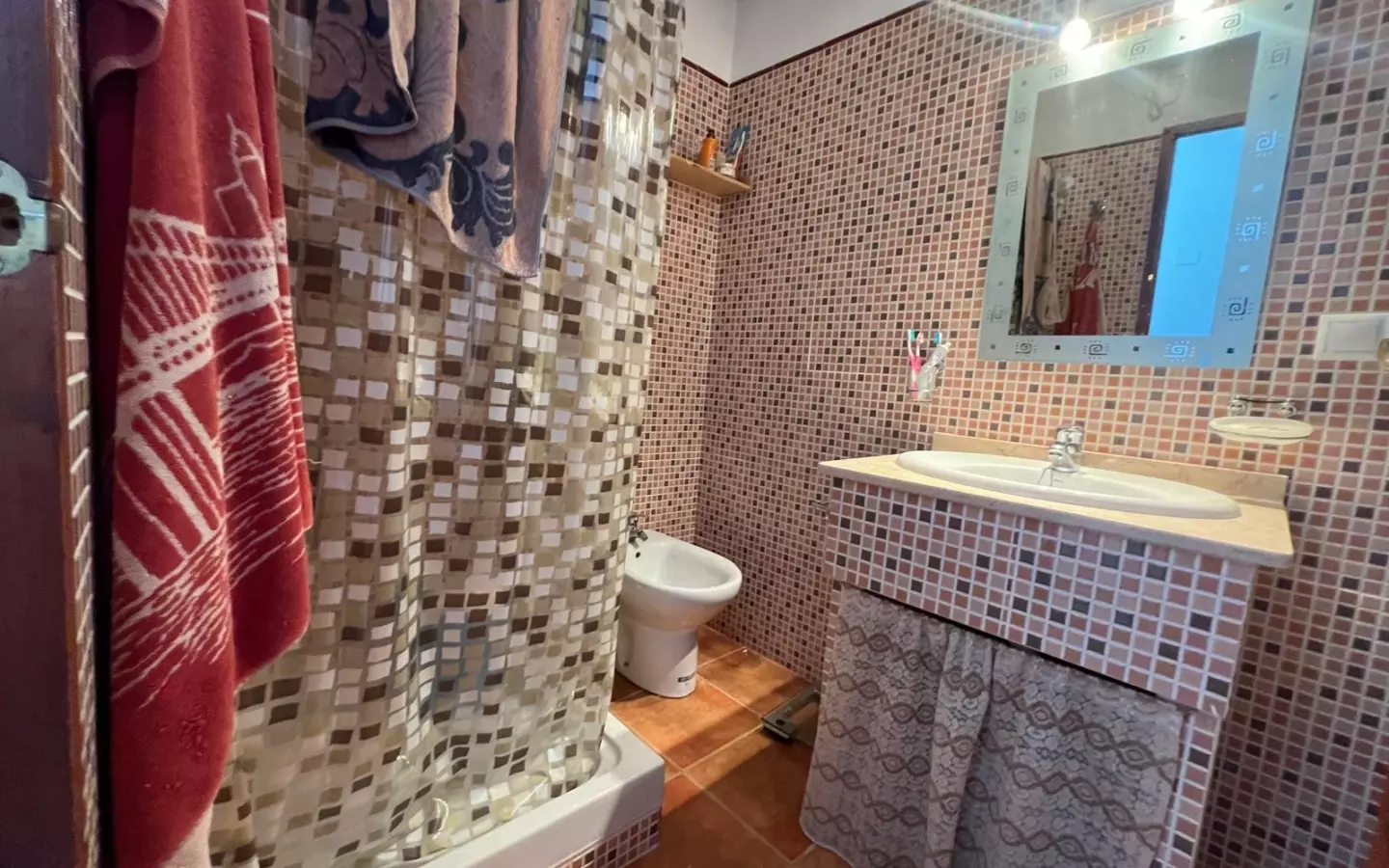 5-bedroom Town House In Pinoso, Spain (186 M²)