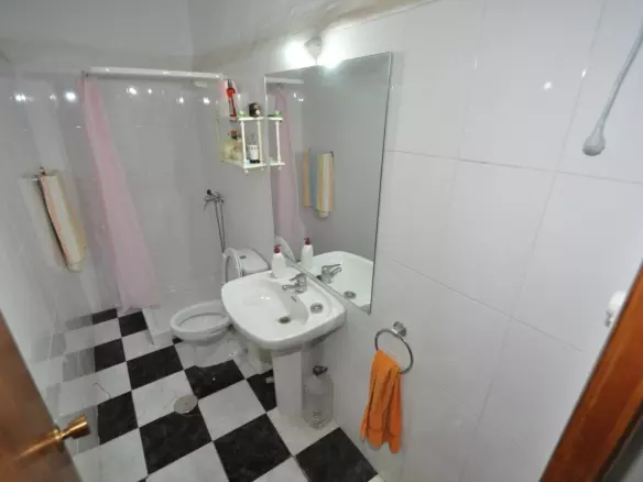 7-bedroom Town House In Pinoso, Spain (613 M²)