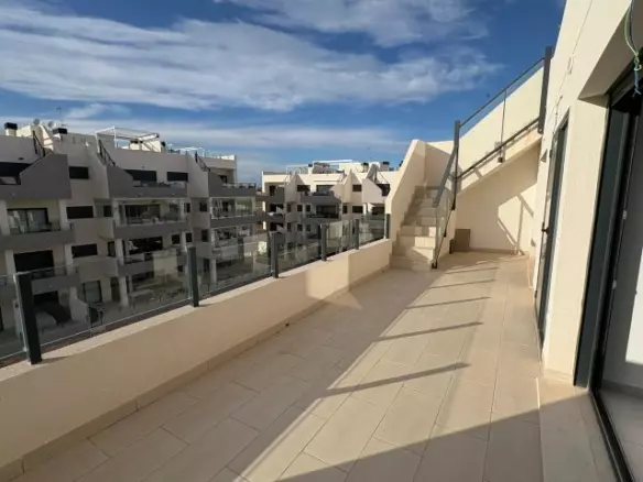 3-bedroom Apartment In Orihuela Costa, Spain (140 M²)