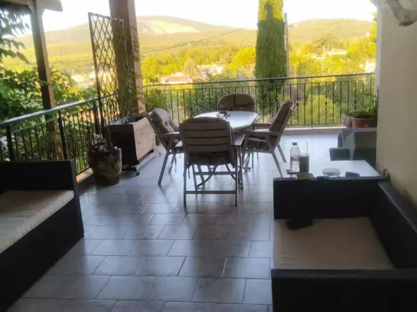 6-bedroom Detached House In Com. Malakasa, Greece (370 M²)
