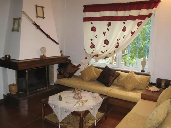 5-bedroom Detached House In Diakopto, Greece (225 M²)