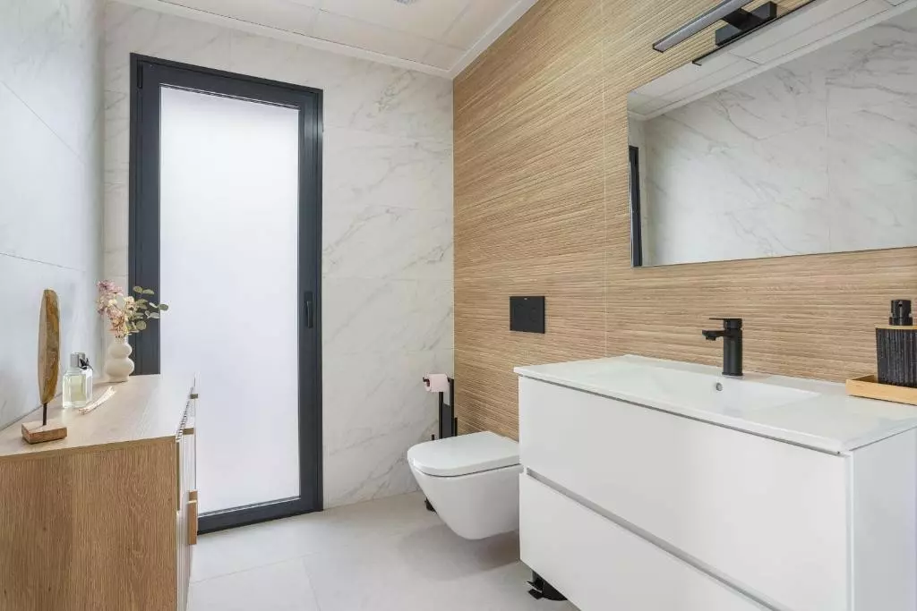 3-bedroom Detached Villa In Dolores, Spain (150 M²)
