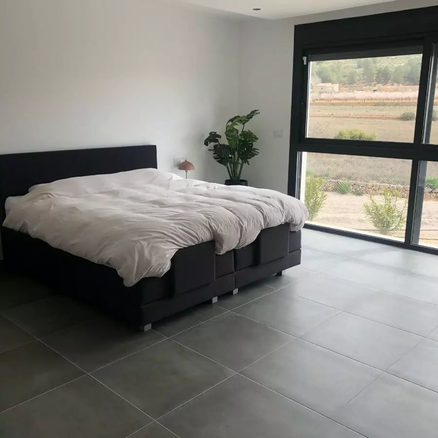 5-bedroom Villa In Pinoso, Spain (247 M²)