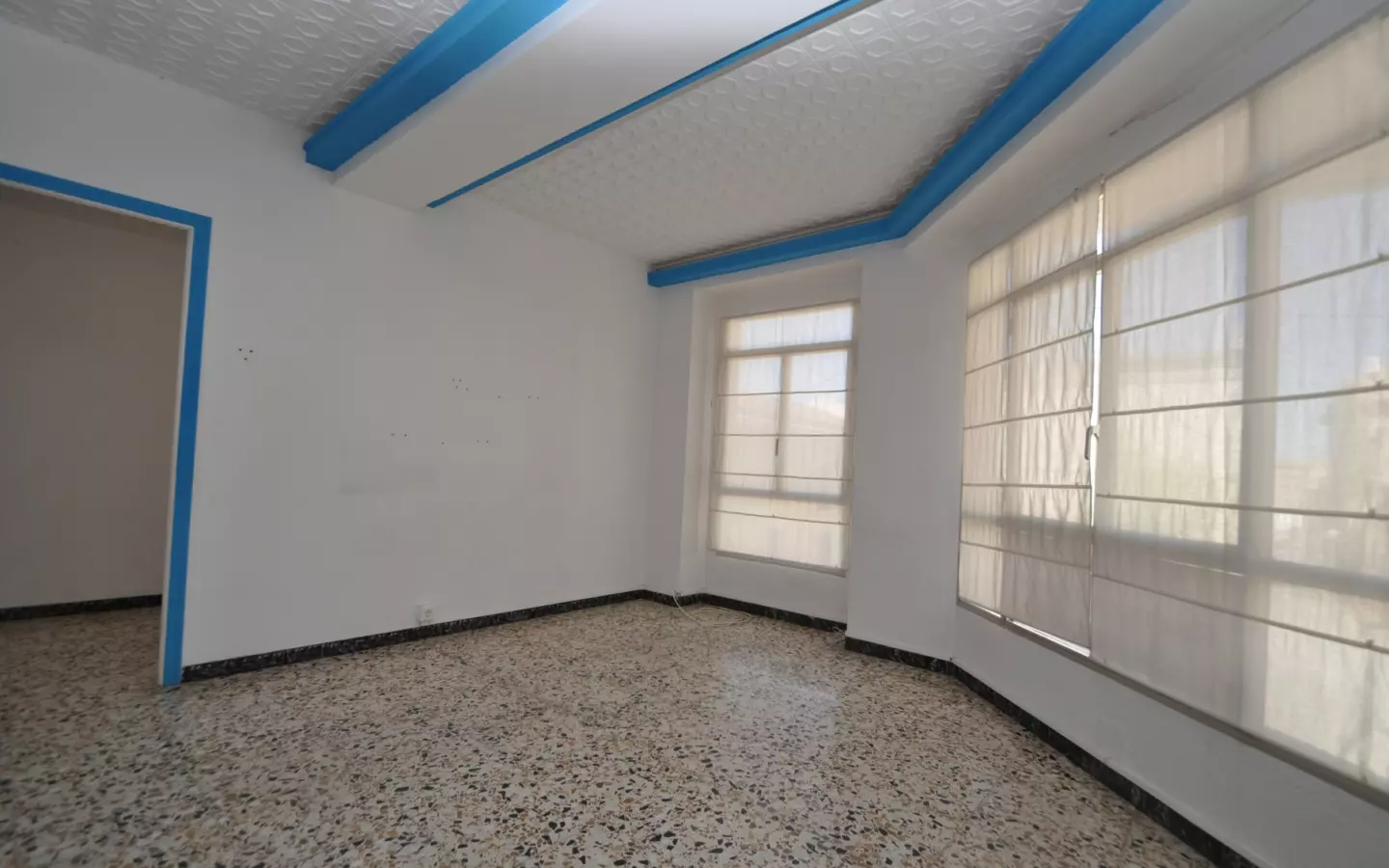 5-bedroom Apartment In Pinoso, Spain (220 M²)