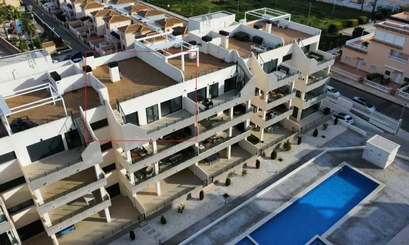 3-bedroom Apartment In Orihuela Costa, Spain (140 M²)