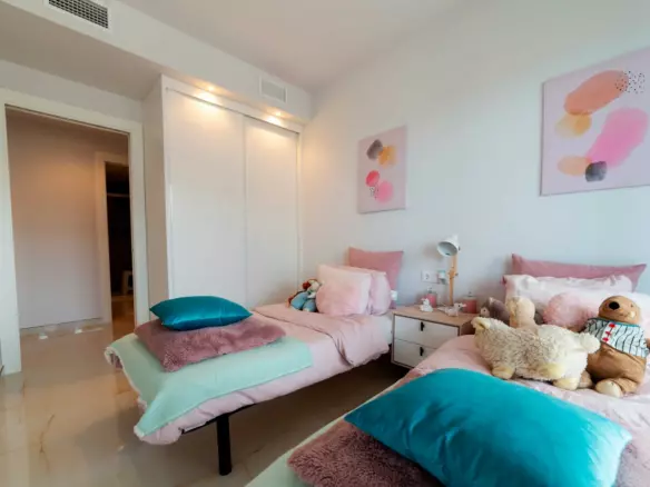3-bedroom Apartment In Orihuela Costa, Spain (99 M²)