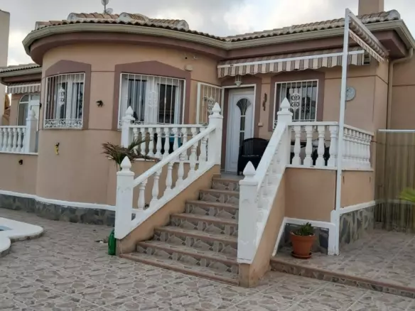 2-bedroom Villa In Benijofar, Spain (118 M²)