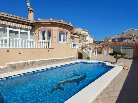 2-bedroom Villa In Benijofar, Spain (118 M²)