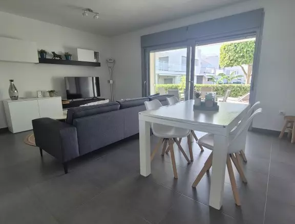 2-bedroom Bungalow In Orihuela, Spain (80 M²)