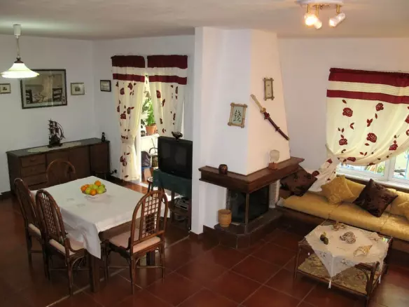 5-bedroom Detached House In Diakopto, Greece (225 M²)