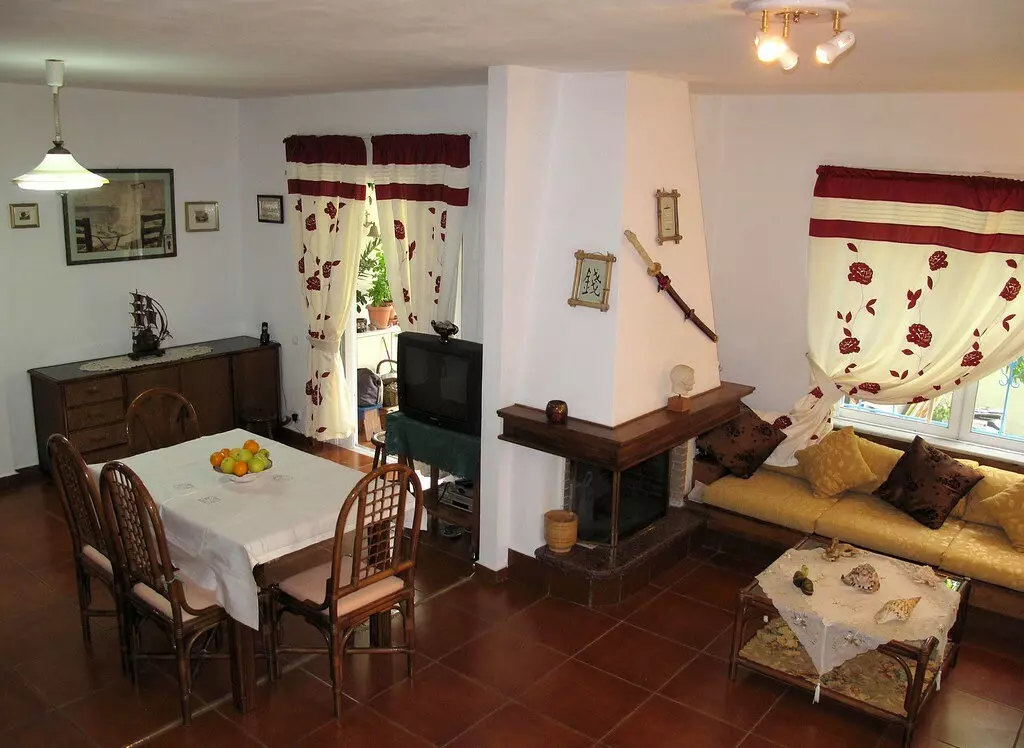 5-bedroom Detached House In Diakopto, Greece (225 M²)