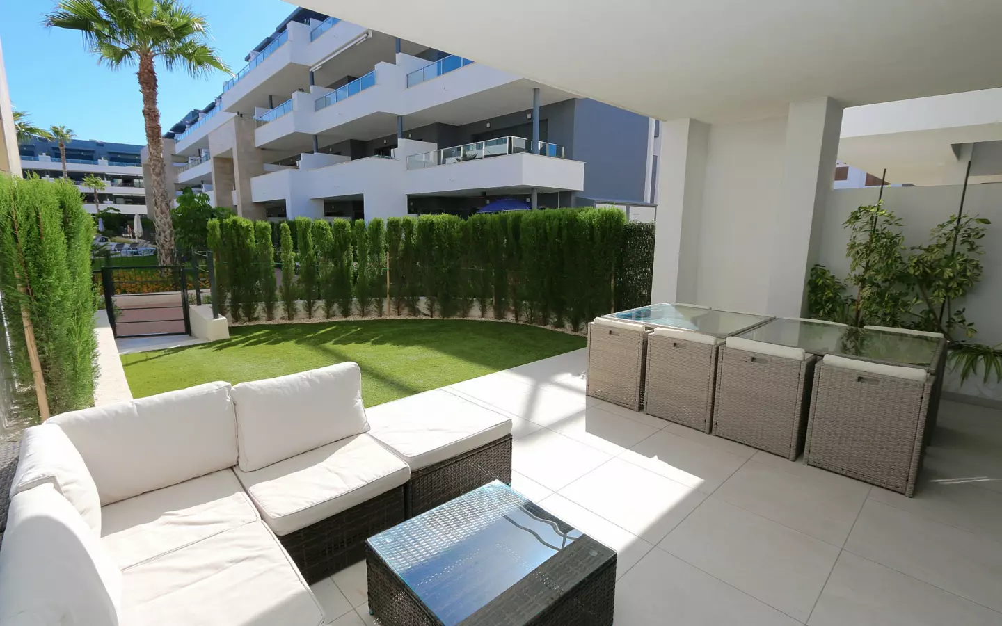 2-bedroom Apartment In Orihuela Costa, Spain (74 M²)