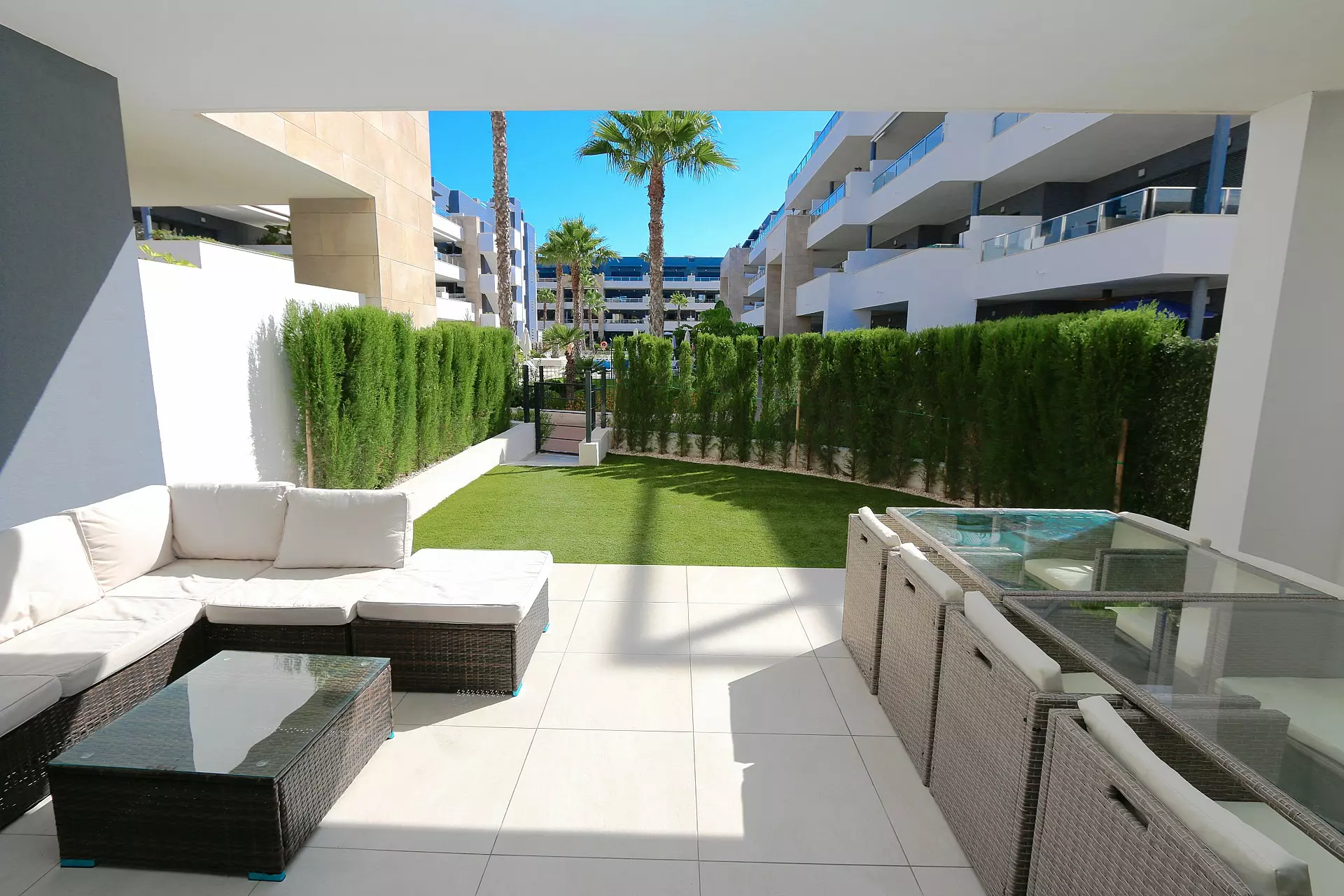 2-bedroom Apartment In Orihuela Costa, Spain (74 M²)