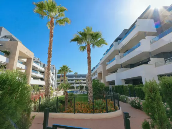 2-bedroom Apartment In Orihuela Costa, Spain (74 M²)