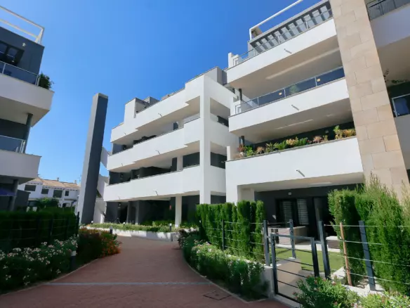 2-bedroom Apartment In Orihuela Costa, Spain (74 M²)