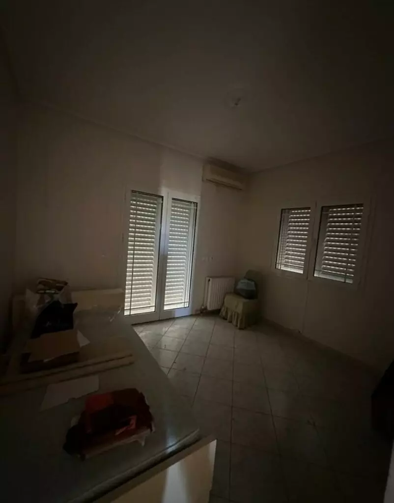 hnoxsyyb2hg-5dbd3b 6-bedroom Detached House In Com. Malakasa, Greece (370 M²)