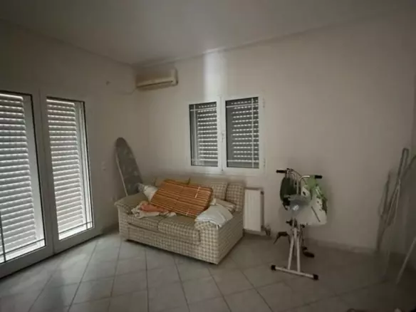 6-bedroom Detached House In Com. Malakasa, Greece (370 M²)