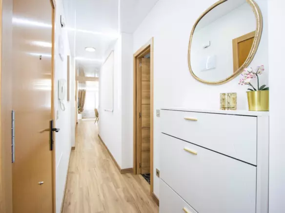 2-bedroom Apartment In Torrevieja, Spain (79 M²)