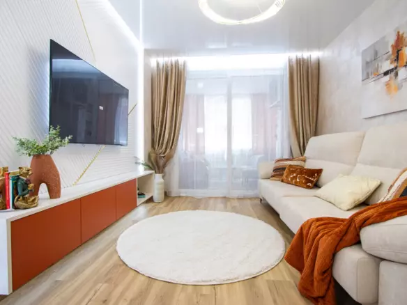 2-bedroom Apartment In Torrevieja, Spain (79 M²)