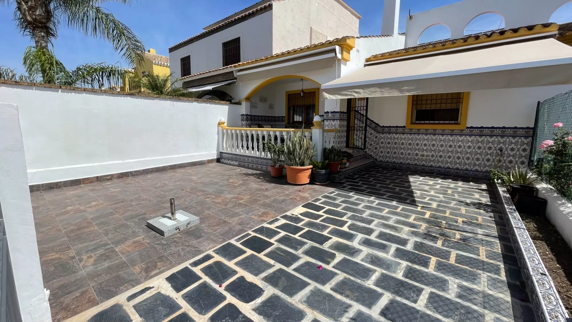3-bedroom Town House In Pilar De La Horadada, Spain (76 M²)