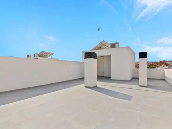 2-bedroom Apartment In Villamartin, Spain (80 M²)