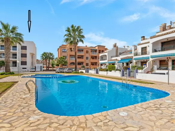 2-bedroom Apartment In Villamartin, Spain (80 M²)