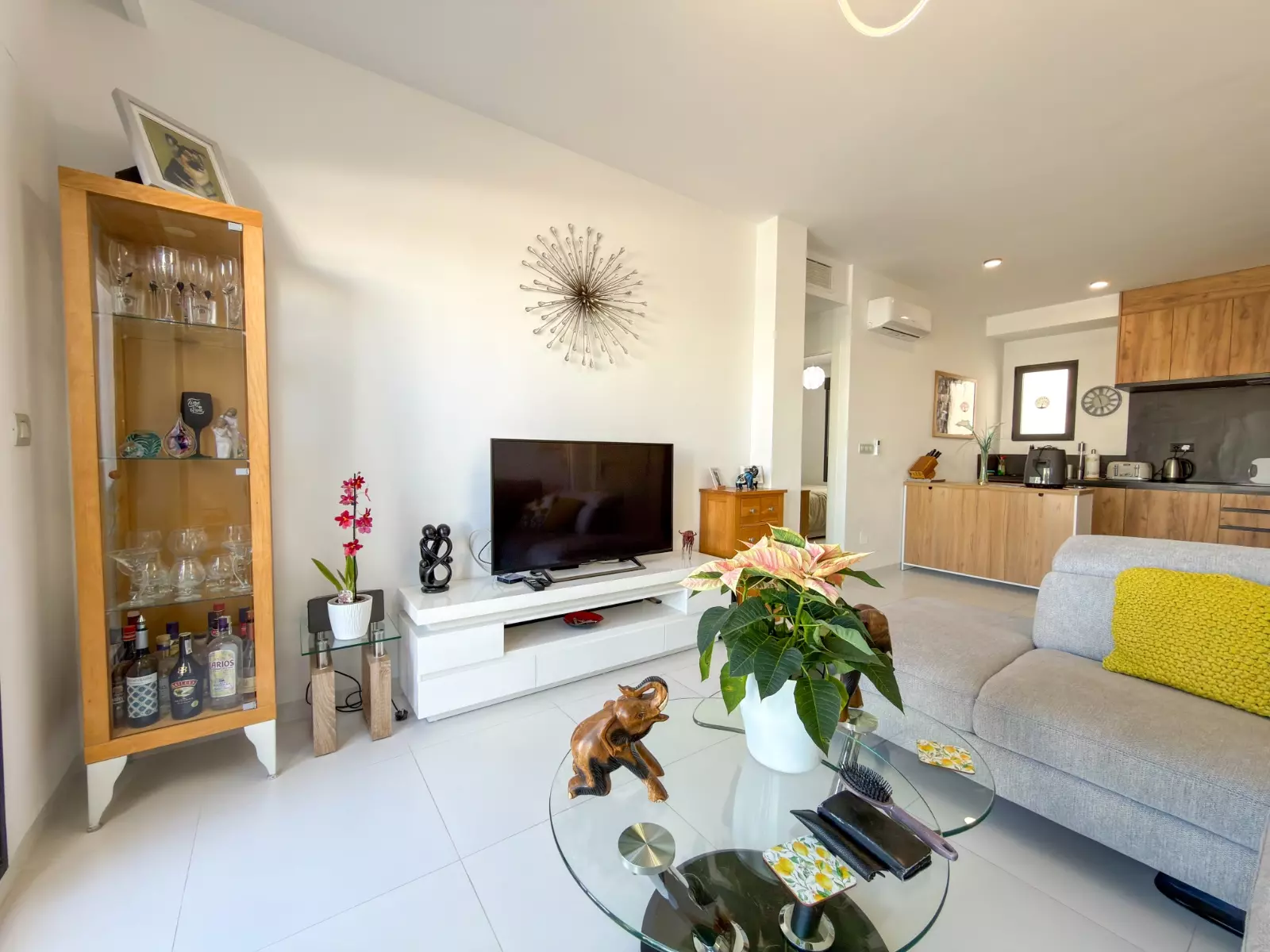 2-bedroom Property In San Miguel De Salinas, Spain (151 M²)