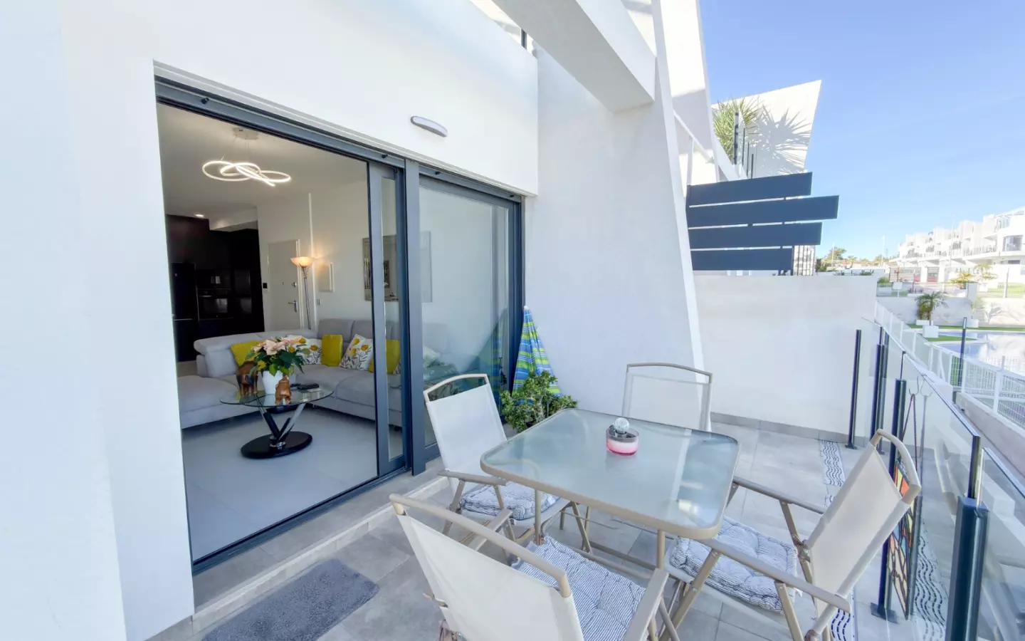 2-bedroom Property In San Miguel De Salinas, Spain (151 M²)