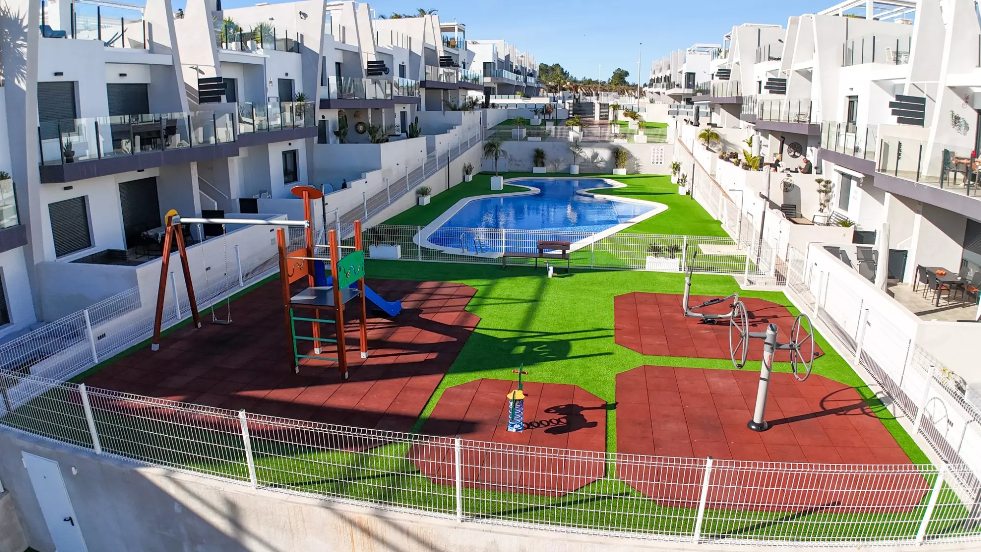 2-bedroom Property In San Miguel De Salinas, Spain (151 M²)