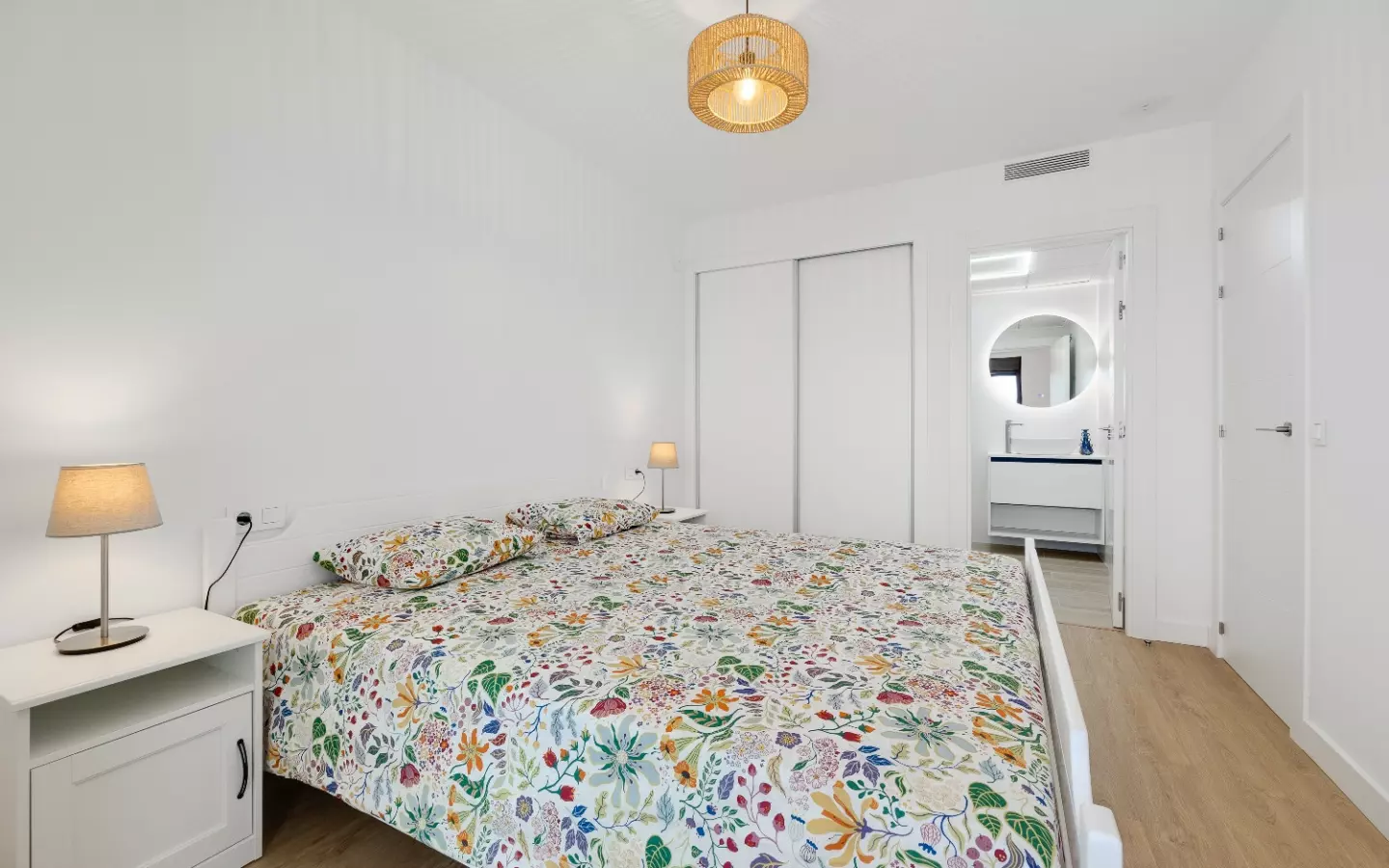 2-bedroom Apartment In Villamartin, Spain (80 M²)