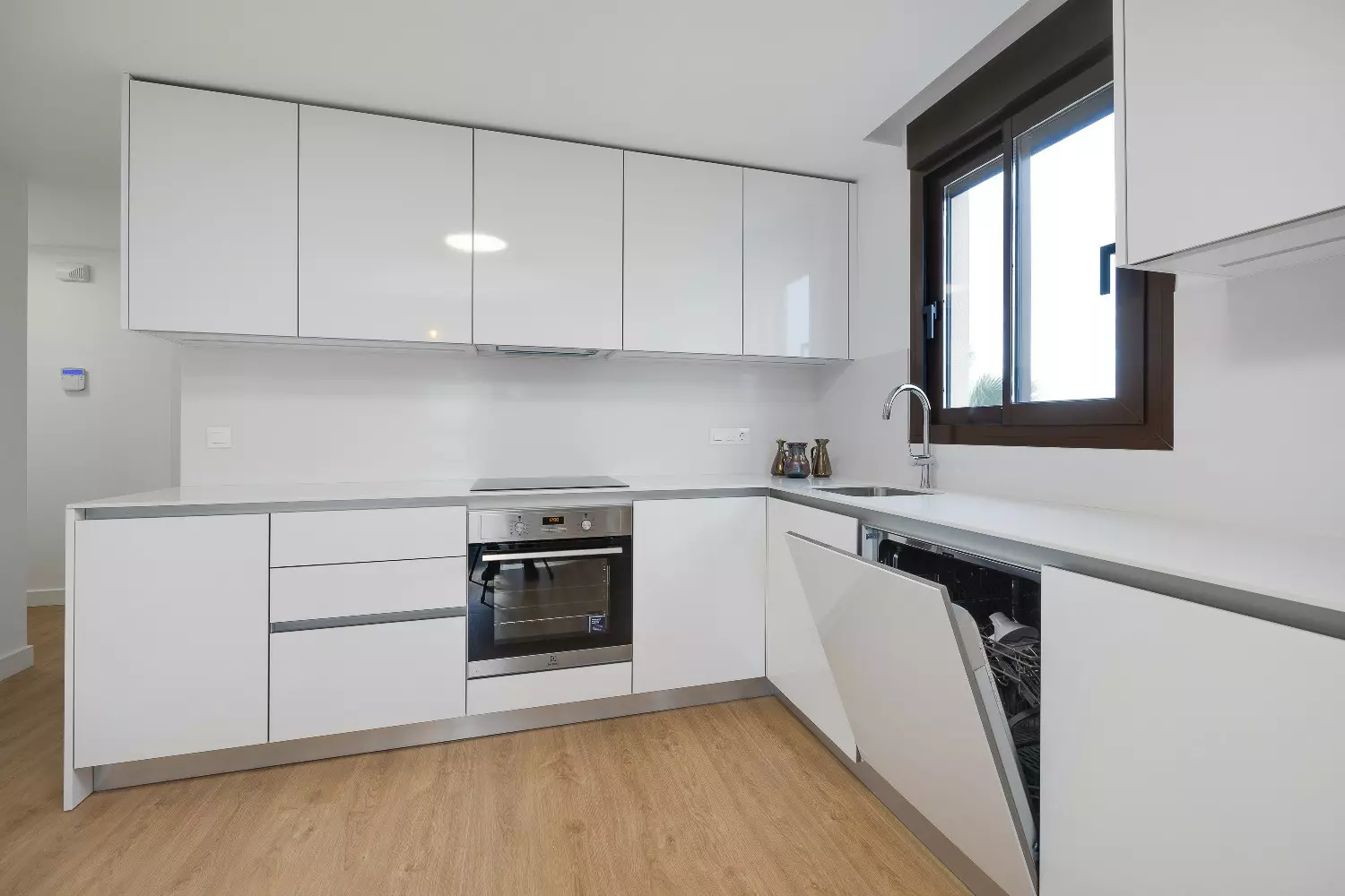 2-bedroom Apartment In Villamartin, Spain (80 M²)