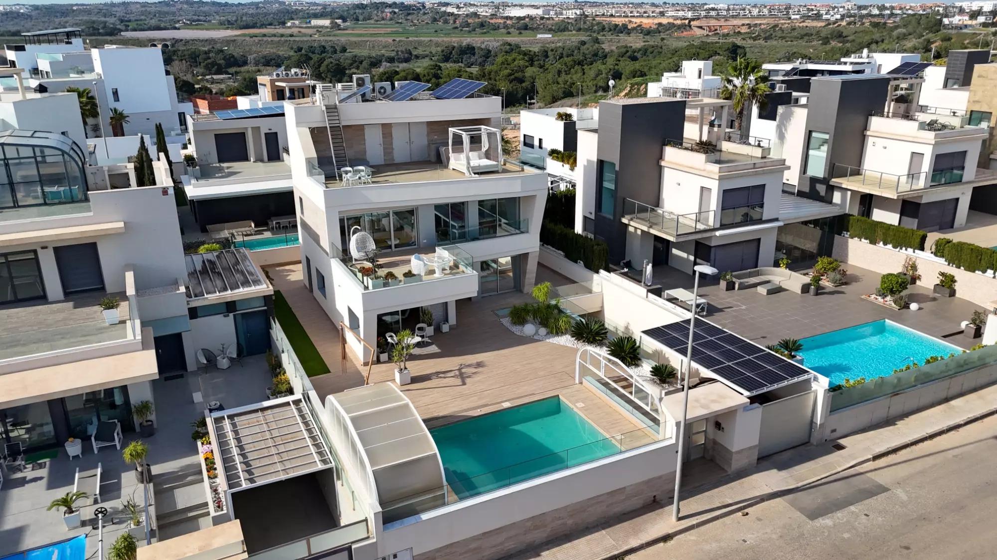 4-bedroom Villa In Orihuela Costa, Spain (349 M²)