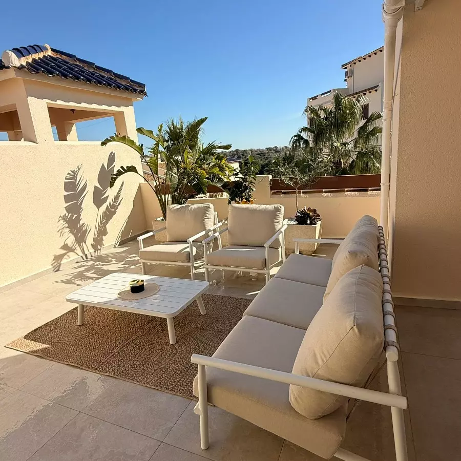 3-bedroom Penthouse In Orihuela Costa, Spain (138 M²)