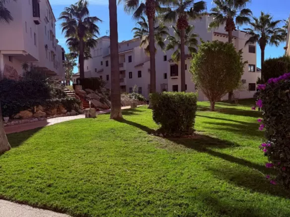 3-bedroom Penthouse In Orihuela Costa, Spain (138 M²)