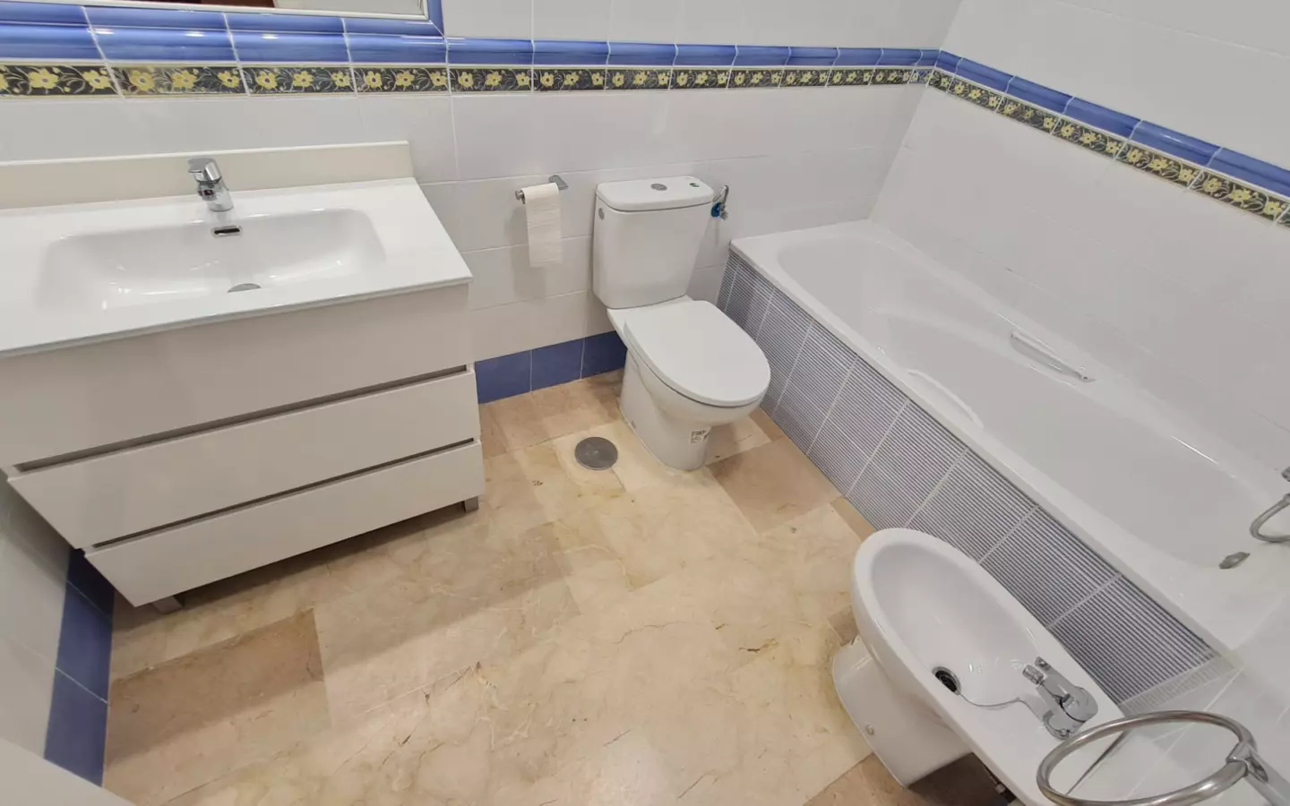2-bedroom Bungalow In Villamartin, Spain (63 M²)