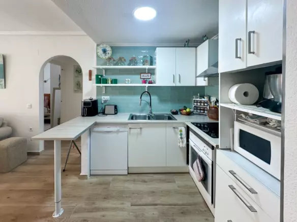 2-bedroom Apartment In Torrevieja, Spain (64 M²)