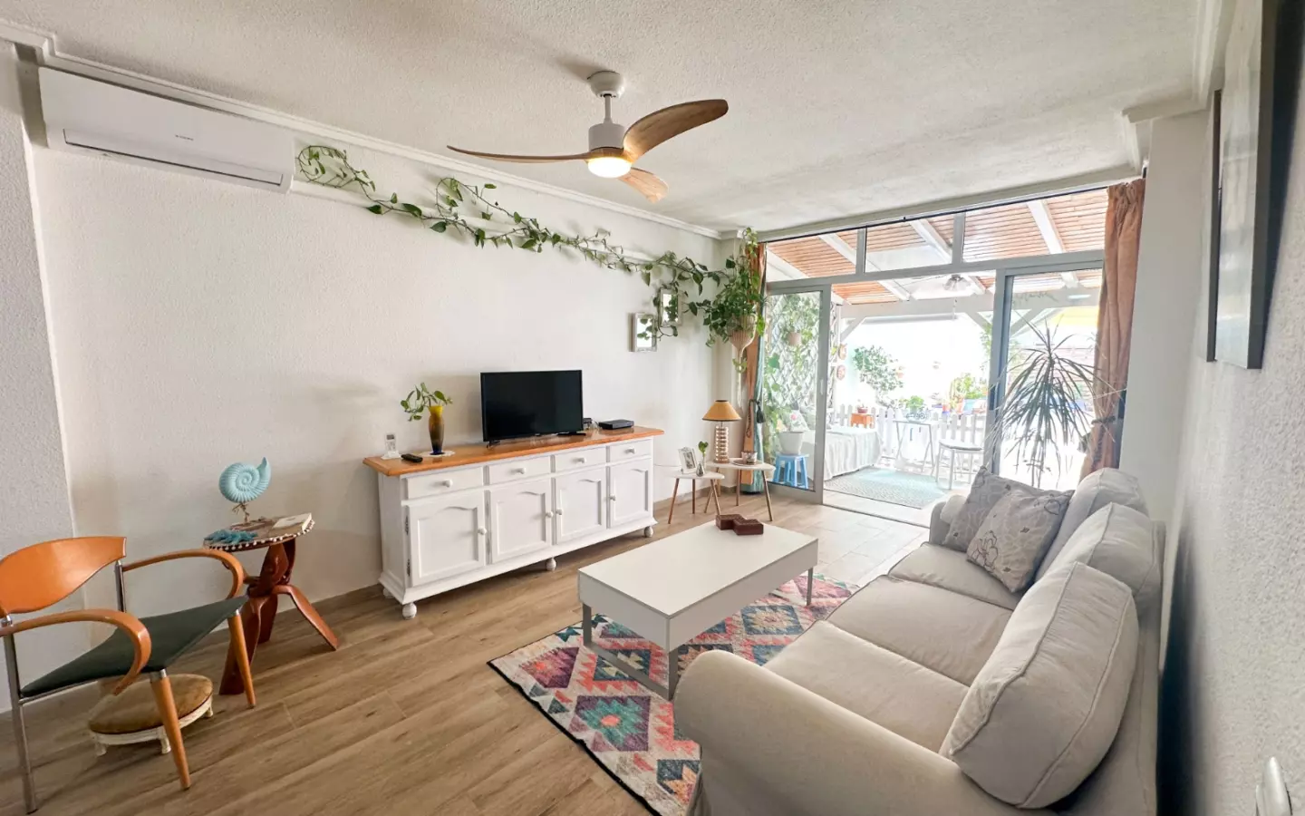 2-bedroom Apartment In Torrevieja, Spain (64 M²)