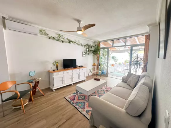 2-bedroom Apartment In Torrevieja, Spain (64 M²)