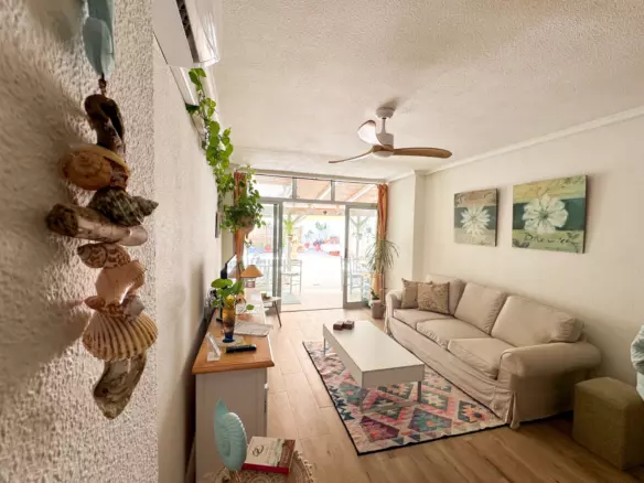 2-bedroom Apartment In Torrevieja, Spain (64 M²)