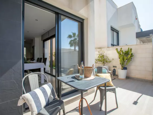 3-bedroom Villa In Ciudad Quesada, Spain (104 M²)