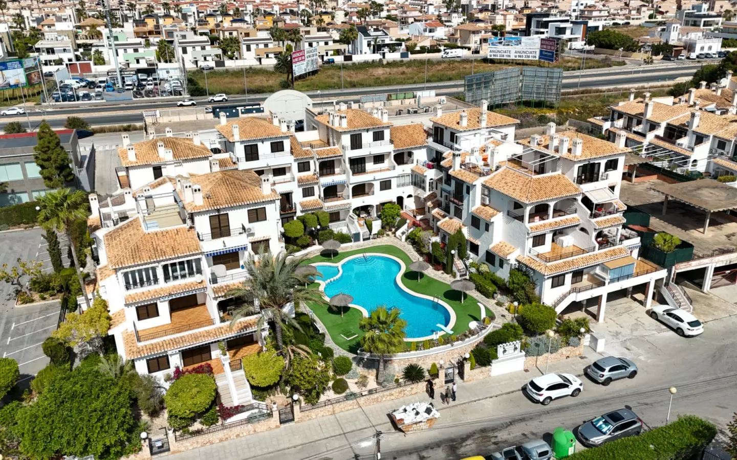2-bedroom Property In Orihuela Costa, Spain (71 M²)