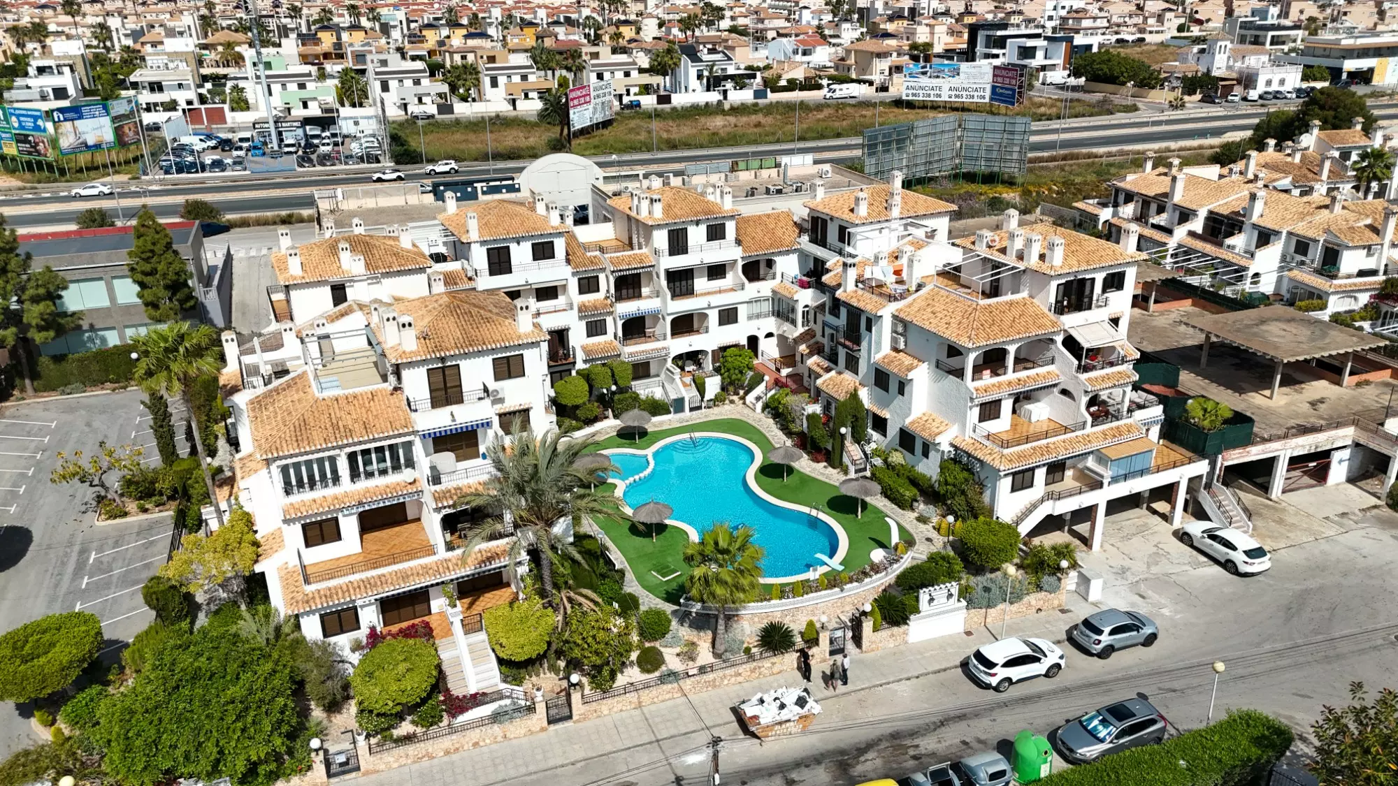 2-bedroom Property In Orihuela Costa, Spain (71 M²)