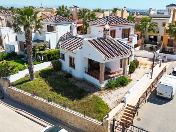 3-bedroom Villa In Algorfa, Spain (141 M²)