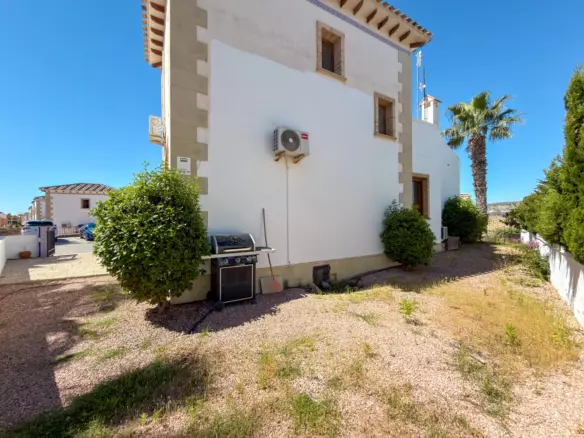 3-bedroom Villa In Algorfa, Spain (141 M²)