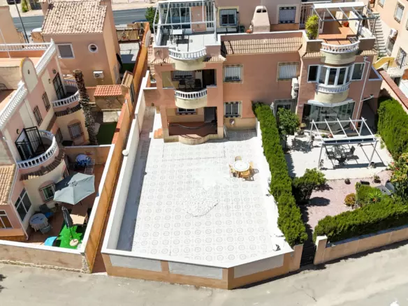 2-bedroom Property In Orihuela Costa, Spain (60 M²)