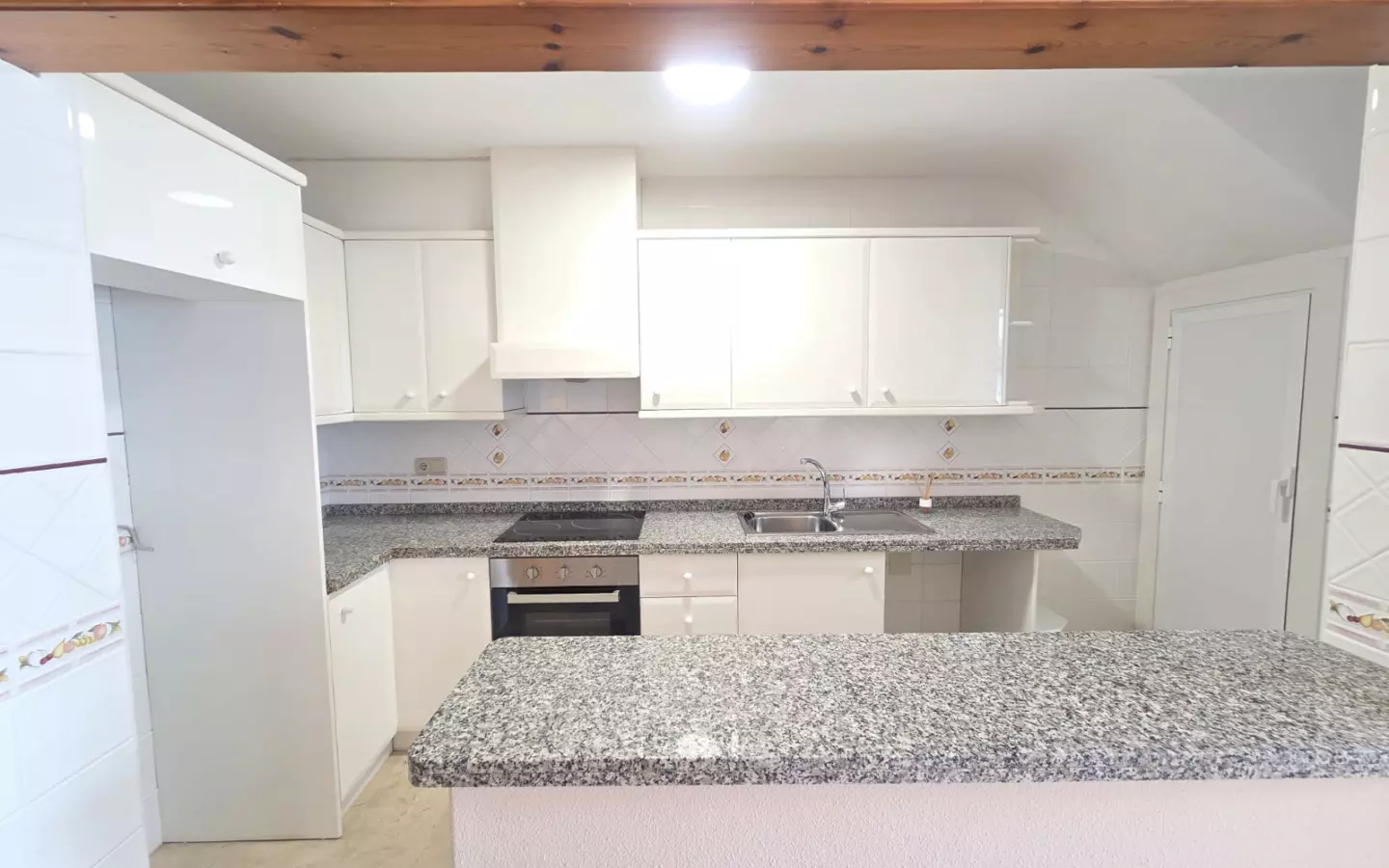 2-bedroom Bungalow In Villamartin, Spain (63 M²)