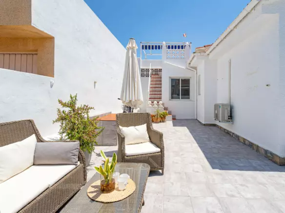 2-bedroom Apartment In Rojales, Spain (59 M²)
