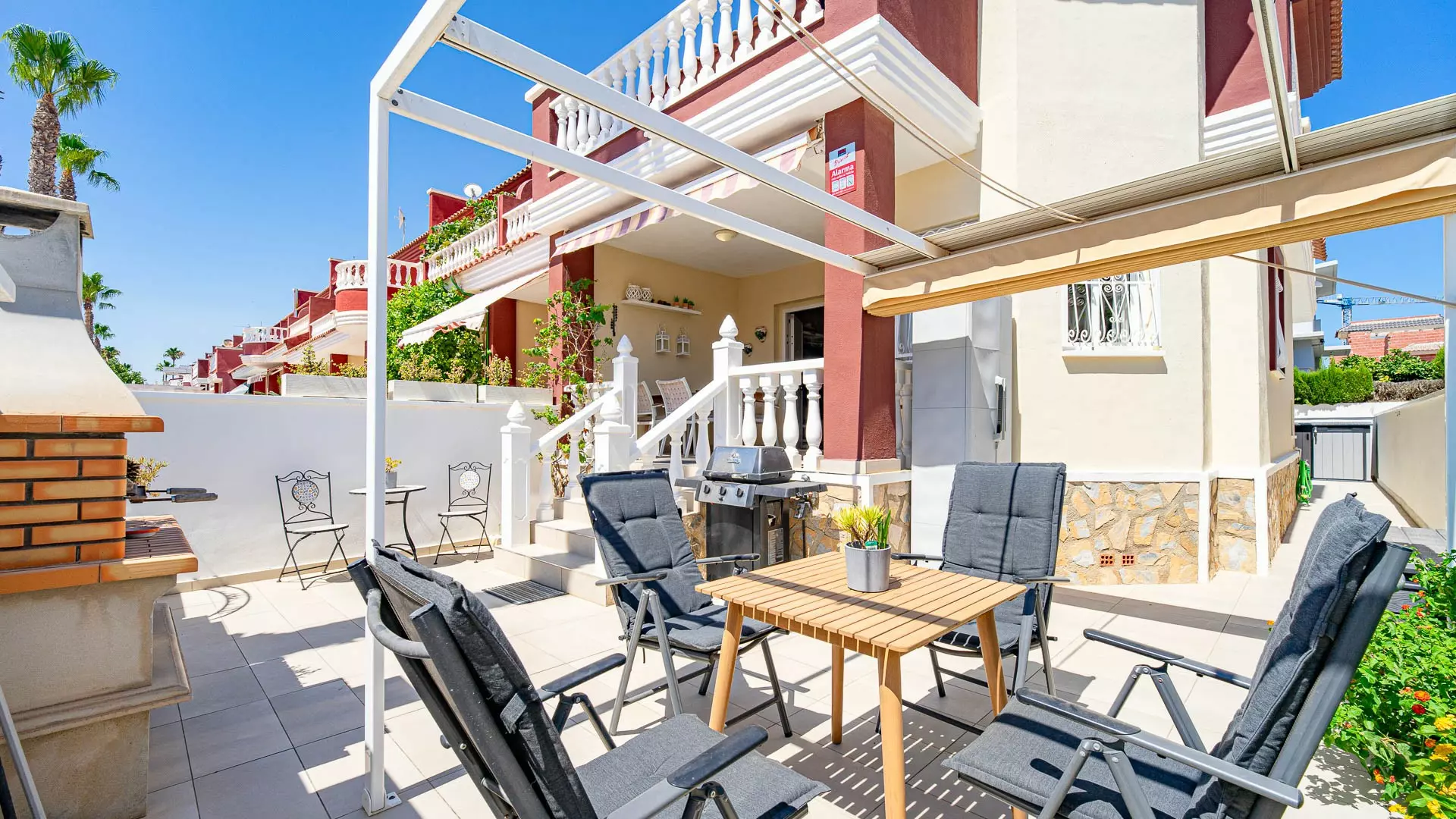 3-bedroom Townhouse In Rojales, Spain (126 M²)