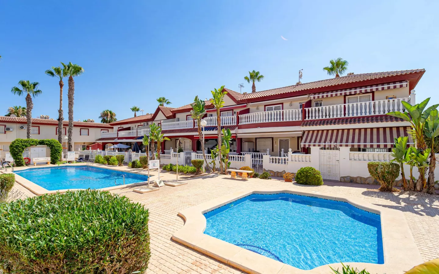 3-bedroom Townhouse In Rojales, Spain (126 M²)