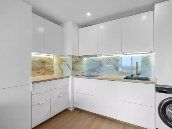 2-bedroom Penthouse In Torrevieja, Spain (70 M²)